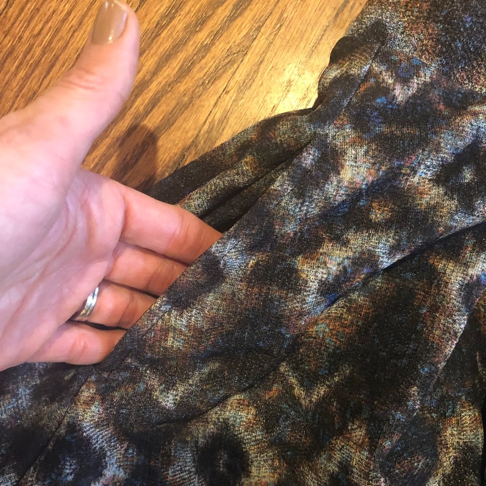 LuLaRoe Aztec Madison Small skirt with pockets - Picture 4 of 4